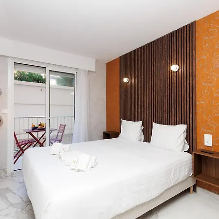 3 Chambres, 2 Sdb, Balcon, Garage A3b139 *