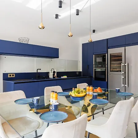 3 Chambres, 2 Sdb, Balcon, Garage A3b139 Cannes