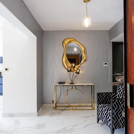 3 Chambres, 2 Sdb, Balcon, Garage A3b139 Cannes